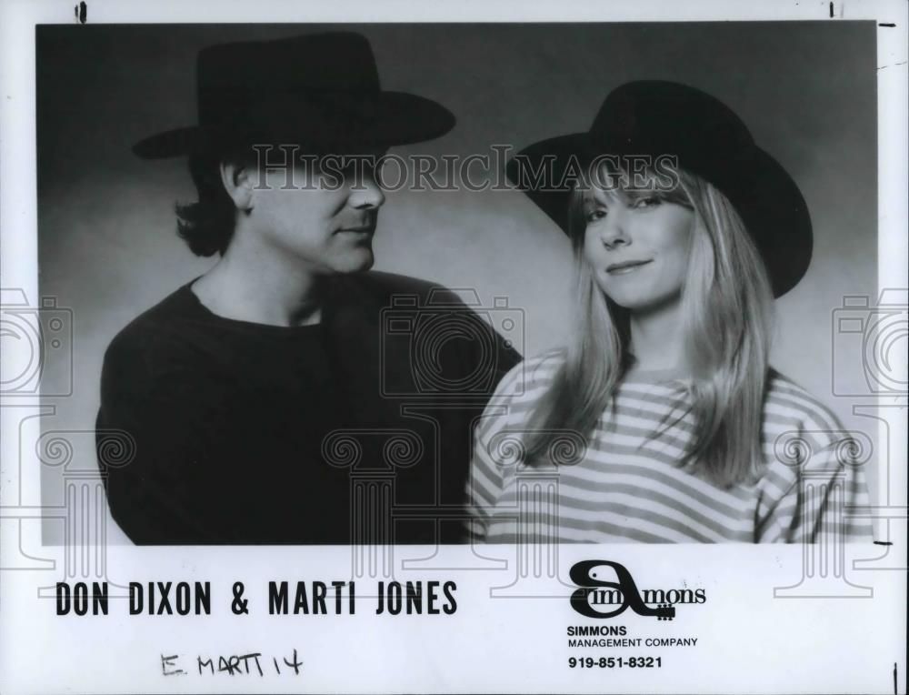 1994 Press Photo Don Dixon and Marti Jones in the picture - cvp25124 - Historic Images