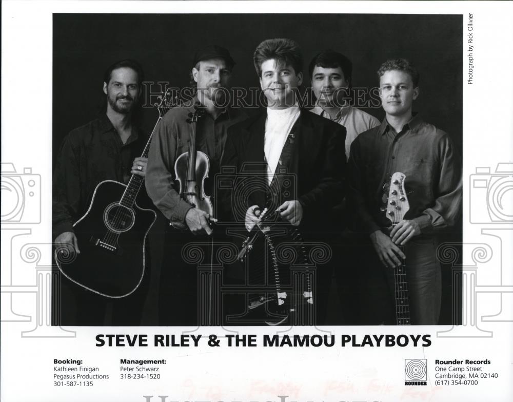 1997 Press Photo Steve Riley and the Mamou Playboys - cvp28132 - Historic Images
