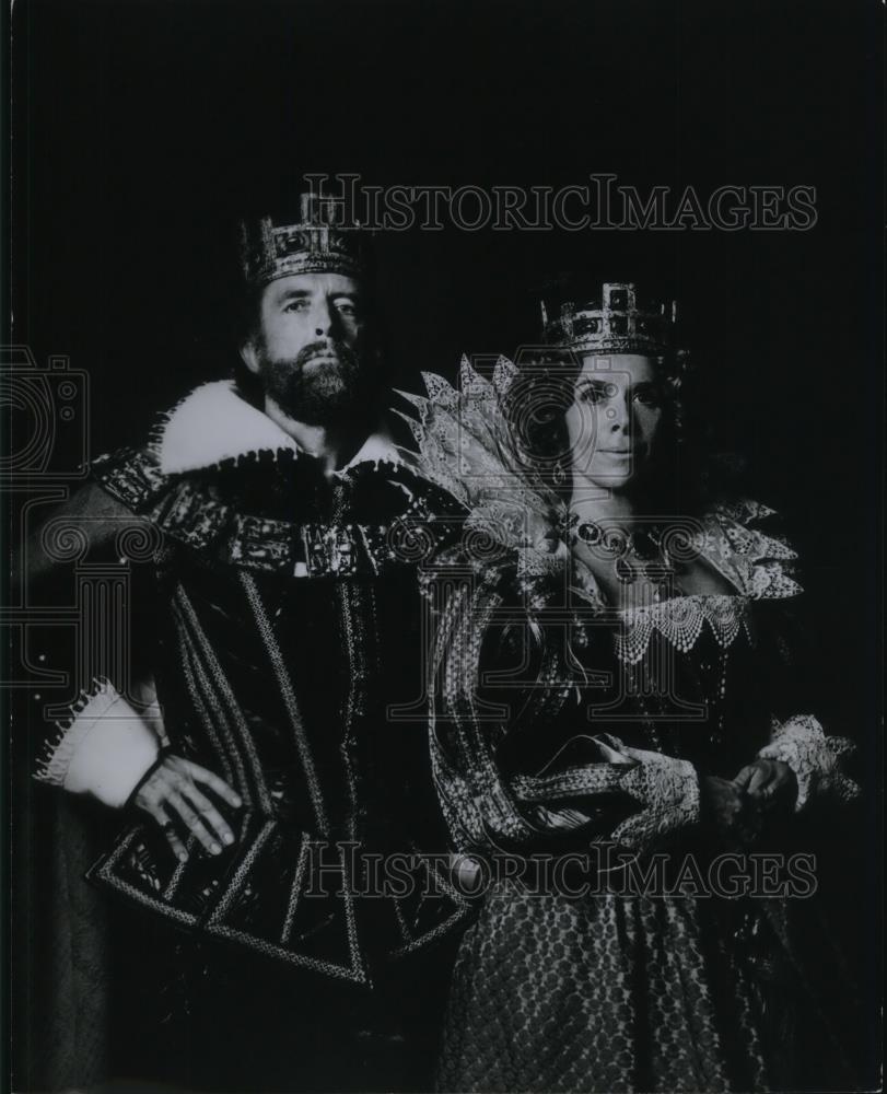 1974 Press Photo Fritz Weaver and Rosemary Murphy in Macbeth - cvp23556 - Historic Images