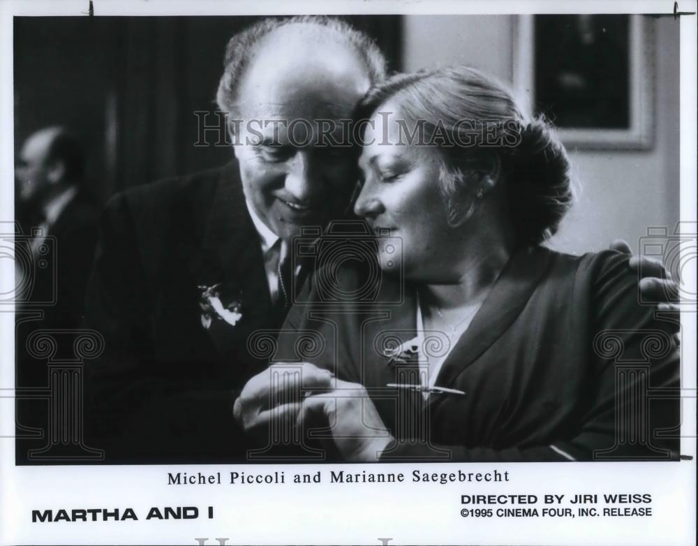 1996 Press Photo Michel Piccoli &amp; Marianne Saegebrecht in Martha &amp; I - cvp23058 - Historic Images