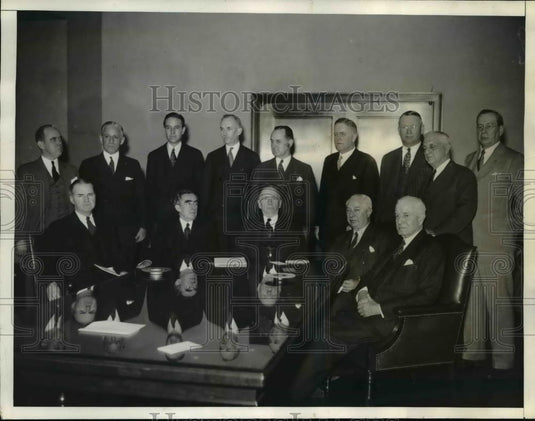 1935 Press Photo Accident prevention conference in Washington - Historic Images
