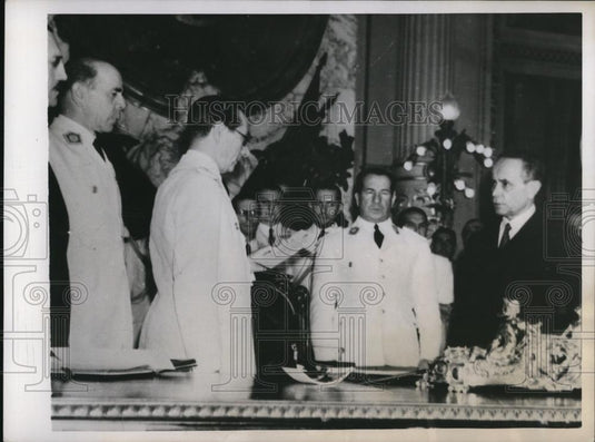 1944 Press Photo - Historic Images