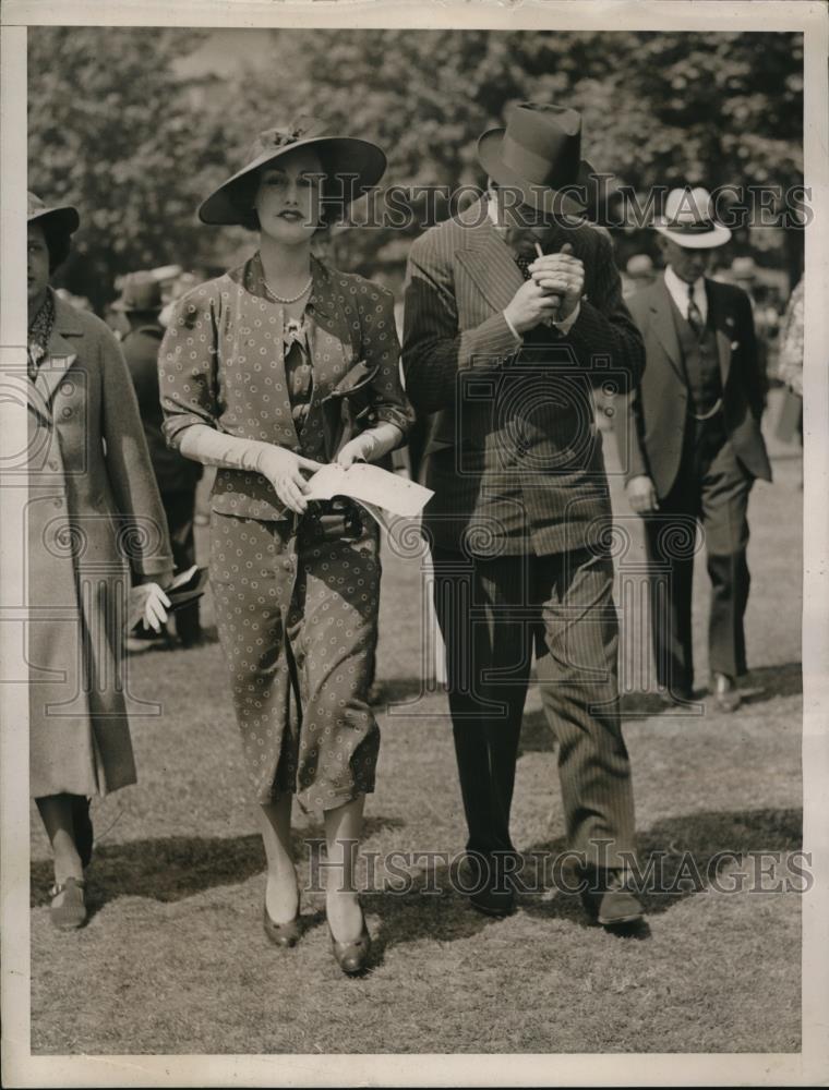 1936 Press Photo Mr. &amp; Mrs. William Deering Howe - Historic Images