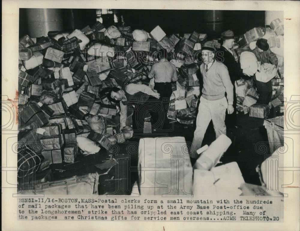 1948 Press Photo Boston Mass Postal clerks sort pkgs for Army bases - Historic Images