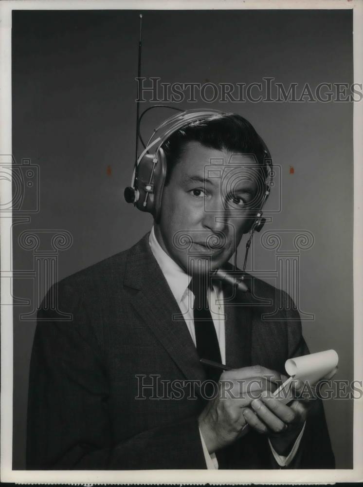 1964 Press Photo Mike Wallace News Correspondent Republican National Convention - Historic Images