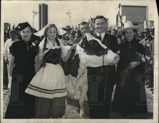 1936 Press Photo Miss Leverens, Miss Keyes, Gov James Allred & Miss Heard - Historic Images