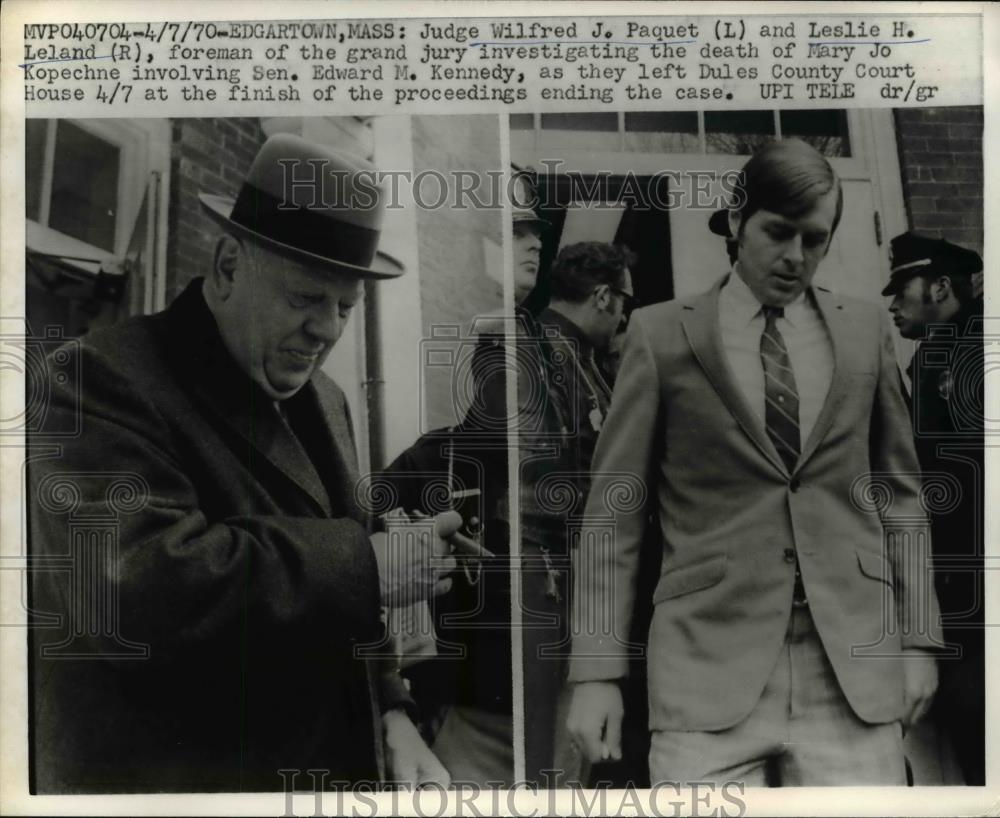 1970 Press Photo Grand Jury investigating the death of Mary Joy Kopechne. - Historic Images
