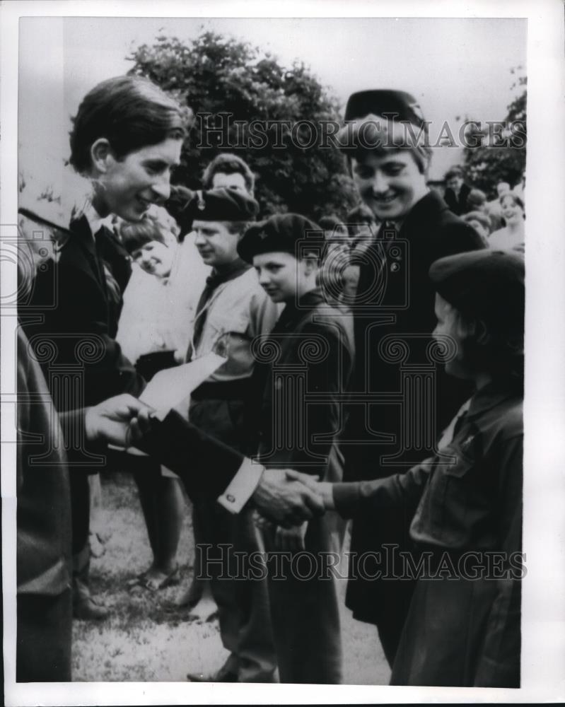 1969 Press Photo Prince of Wales on his 4-day Tour - Historic Images