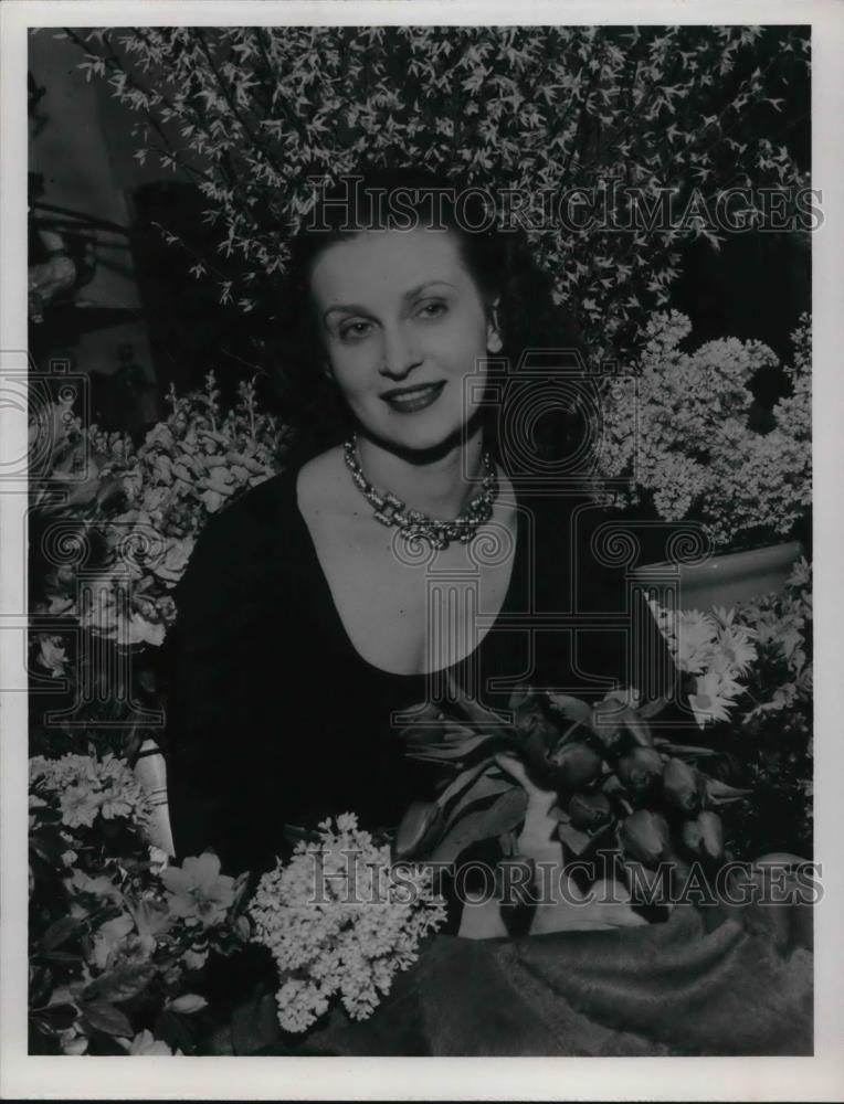 1953 Press Photo Miss Dorothy Humel - cvp25237 - Historic Images