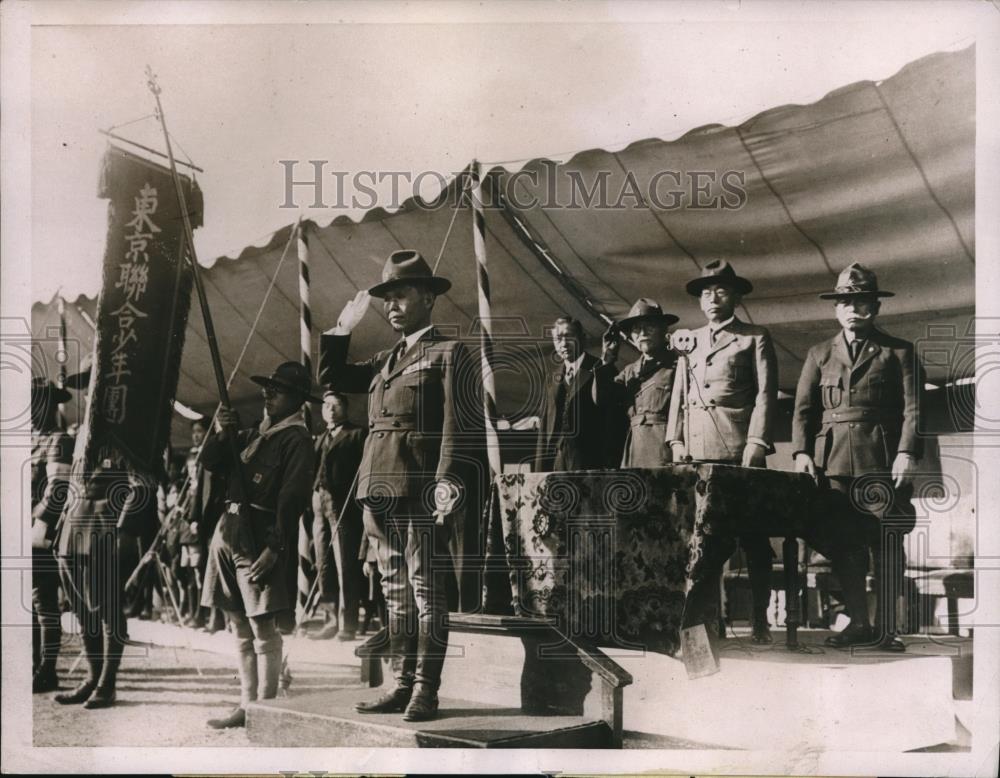 1937 Press Photo Mayor Torataro Ushizuka Reviews Boy Scouts at 15th Anniversary - Historic Images