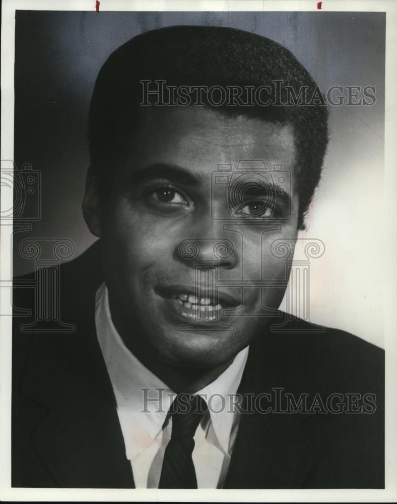 1968 Press Photo James Earl Jones American Theater Film and TV Actor - cvp27343 - Historic Images