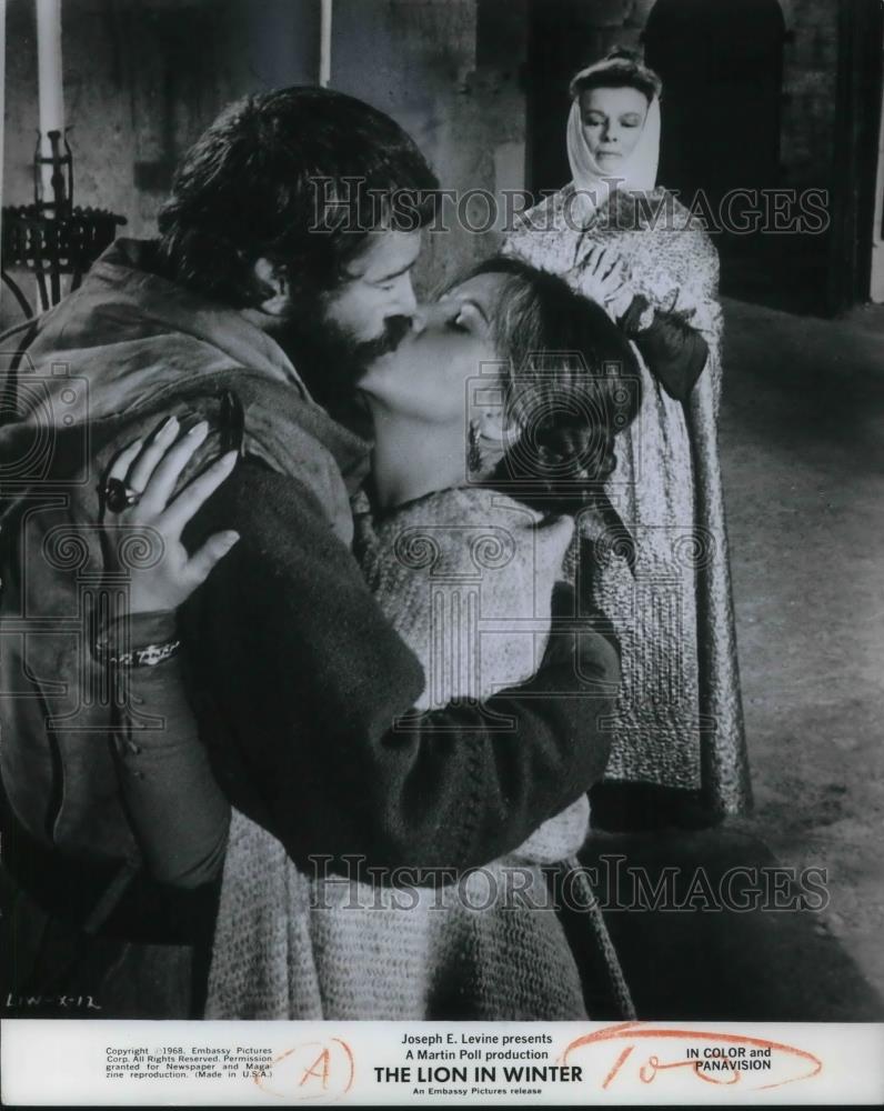 1968 Press Photo Peter O&#39;Toole &amp; Katharine Hepburn in The Lion in Winter - Historic Images