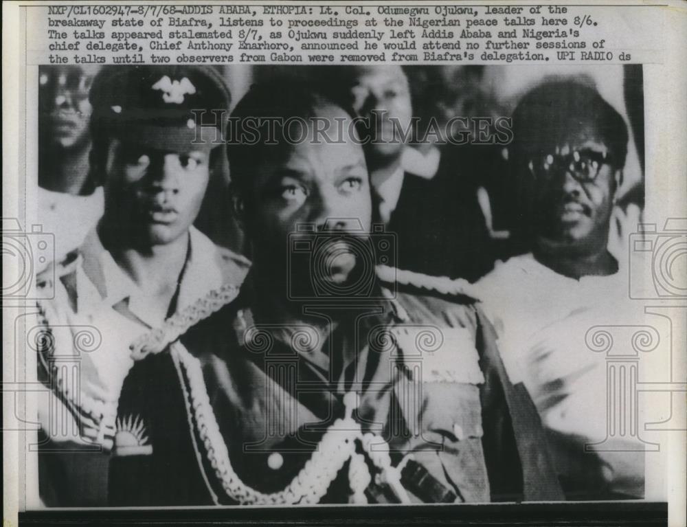 1968 Press Photo Lt. Col. Odumegu Ojukwu Leader of breakaway state of Biafra - Historic Images