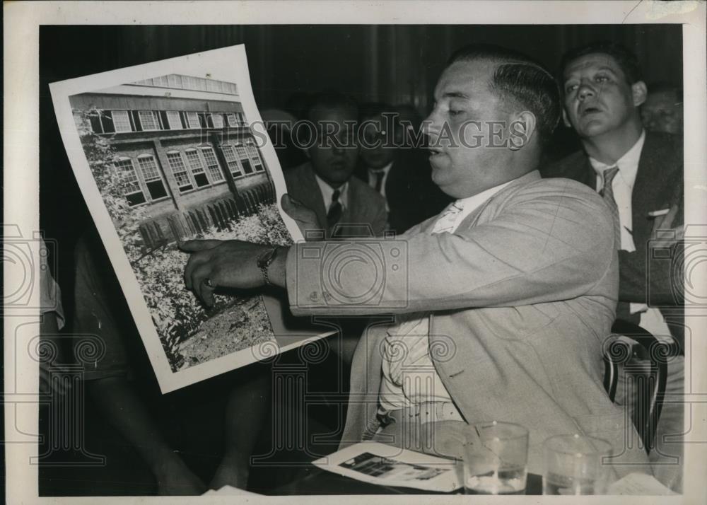 1938 Press Photo George E. Brubach, Pittsburgh Police Department Ballistics - Historic Images