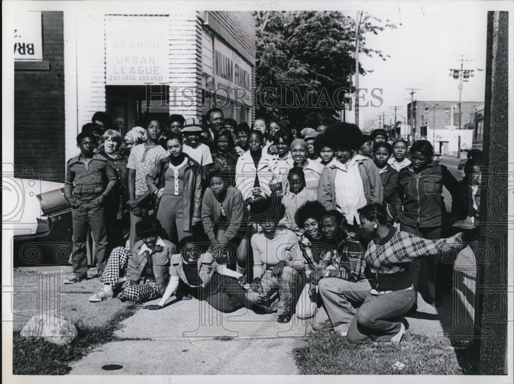 Press Photo City Youth corp workers joined search for missing Michael Winfrego - Historic Images