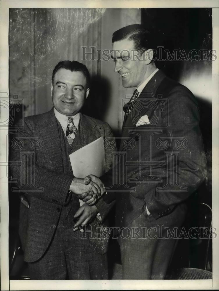 1937 Press Photo A.L Pugmeyer, detective has testified before meetings - Historic Images