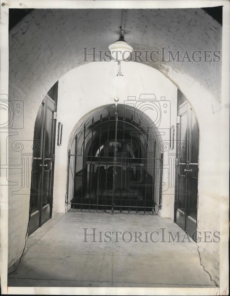 1939 Press Photo Glass catafulque for lying in state at Capitol in Wash DC - Historic Images