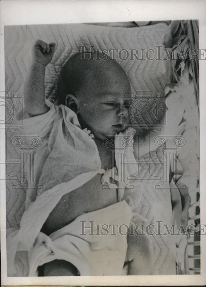 1937 Press Photo Brian Hansel Aby son of Mr & Mrs Hulette Aby has been given a - Historic Images
