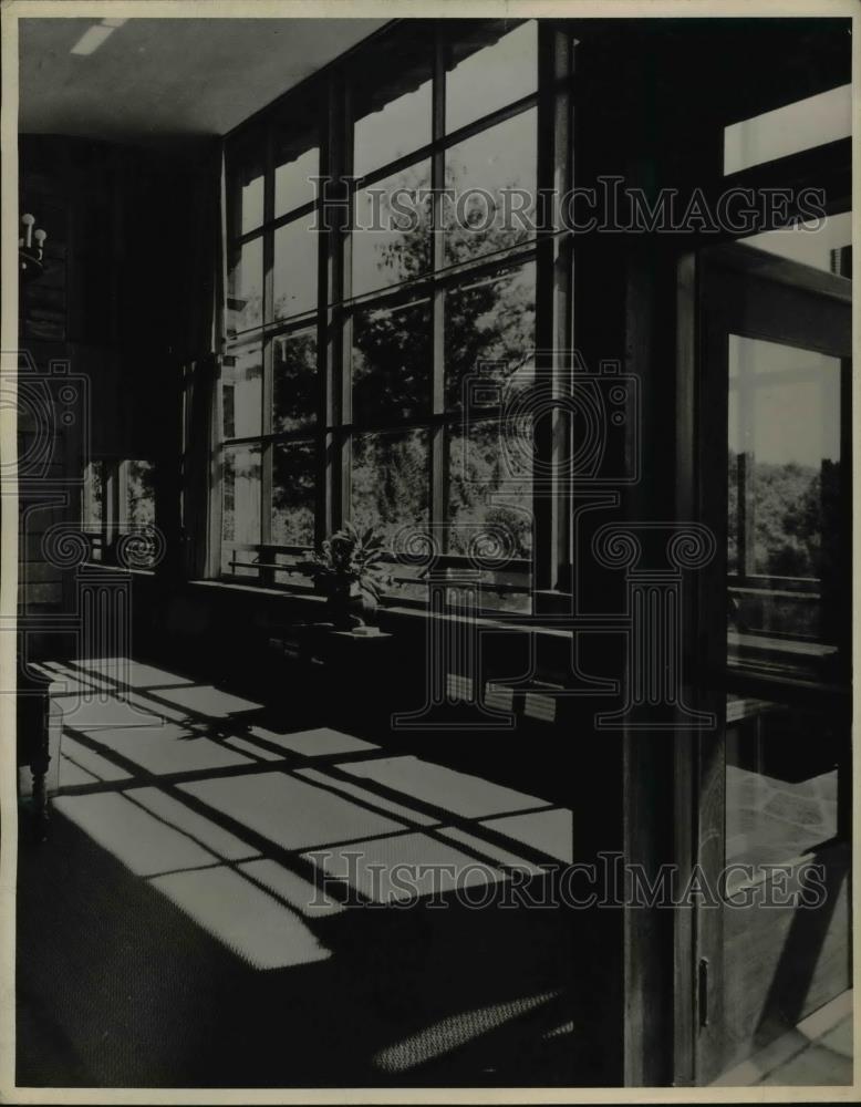 1946 Press Photo Remodeled Milford Pennsylvania Home - Historic Images