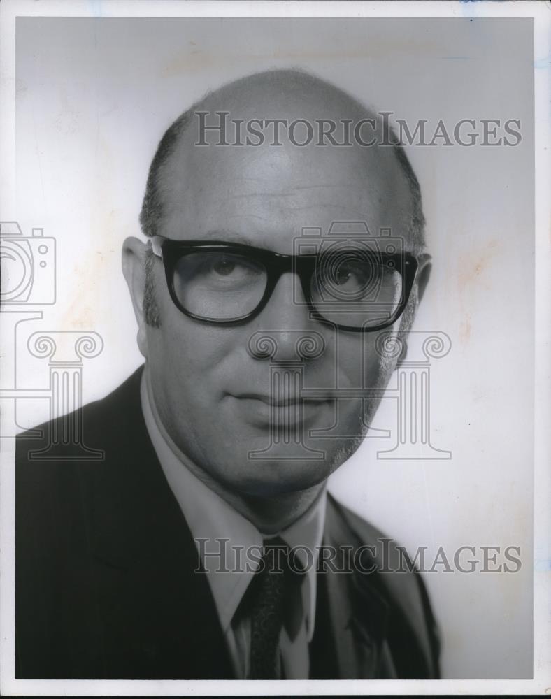 1969 Press Photo Edward Goldfader - Historic Images