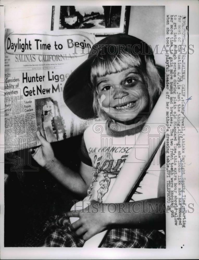 1962 Press Photo Salinas Calif Candy Powell age 5 &amp; Daylight Savings time news - Historic Images