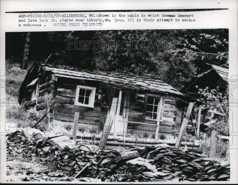 1957 Press Photo Shown is the cabin in which Norman Cessert, and Dave Beck, Jr. - Historic Images