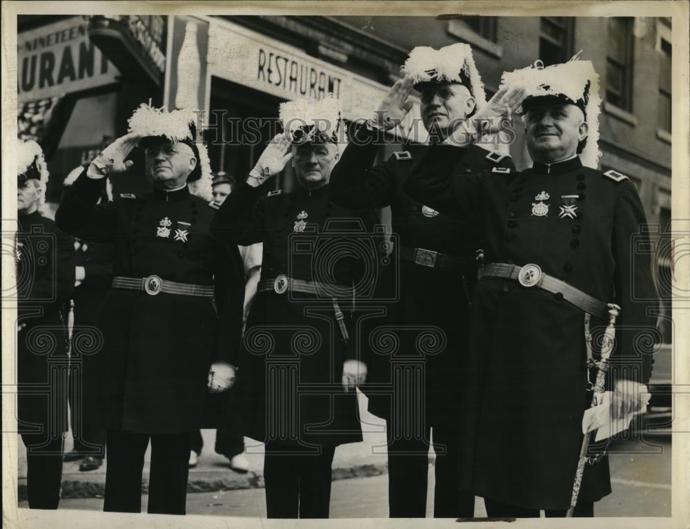 1940 Press Photo 4 th Division Wm O Thunderson, Maurice White, Will Rhea and - Historic Images