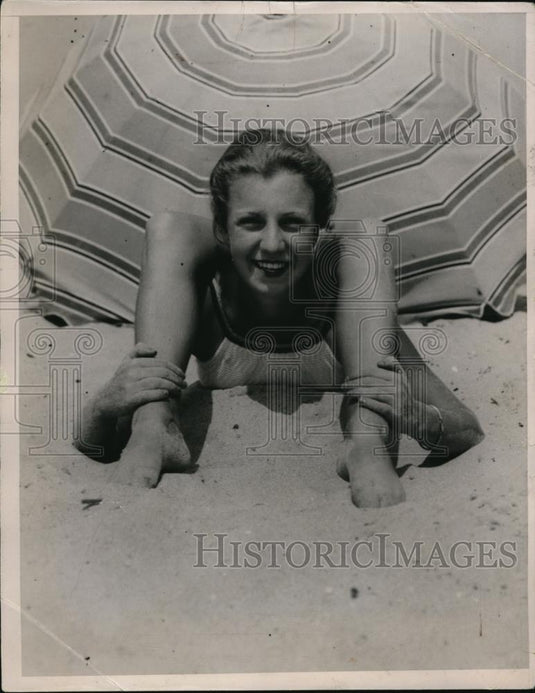 1936 Press Photo Eve Evans at the Davis Island - Historic Images