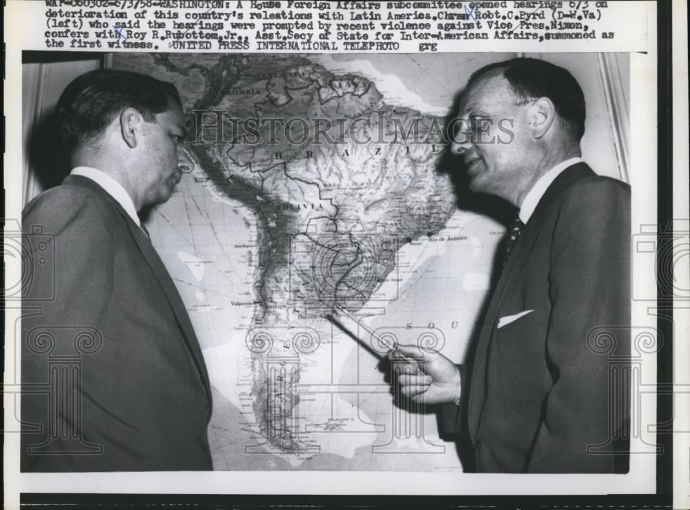 1958 Press Photo Robert C. Byrd Talks with Roy R. Rubottom Jr. at Hearing - Historic Images