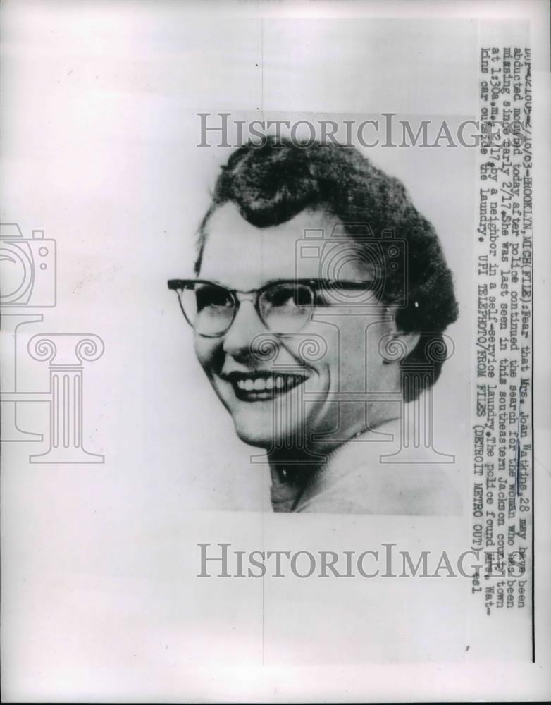 1963 Press Photo Joan Watkins missing and was last seen at self-service laundry - Historic Images