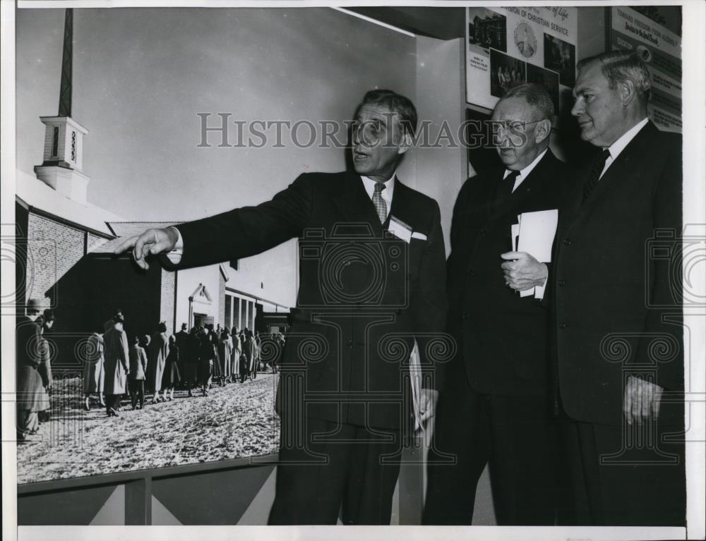 1957 Press Photo Chicago Richard Raines, Fred Newell, Wm Martin Bishops - Historic Images