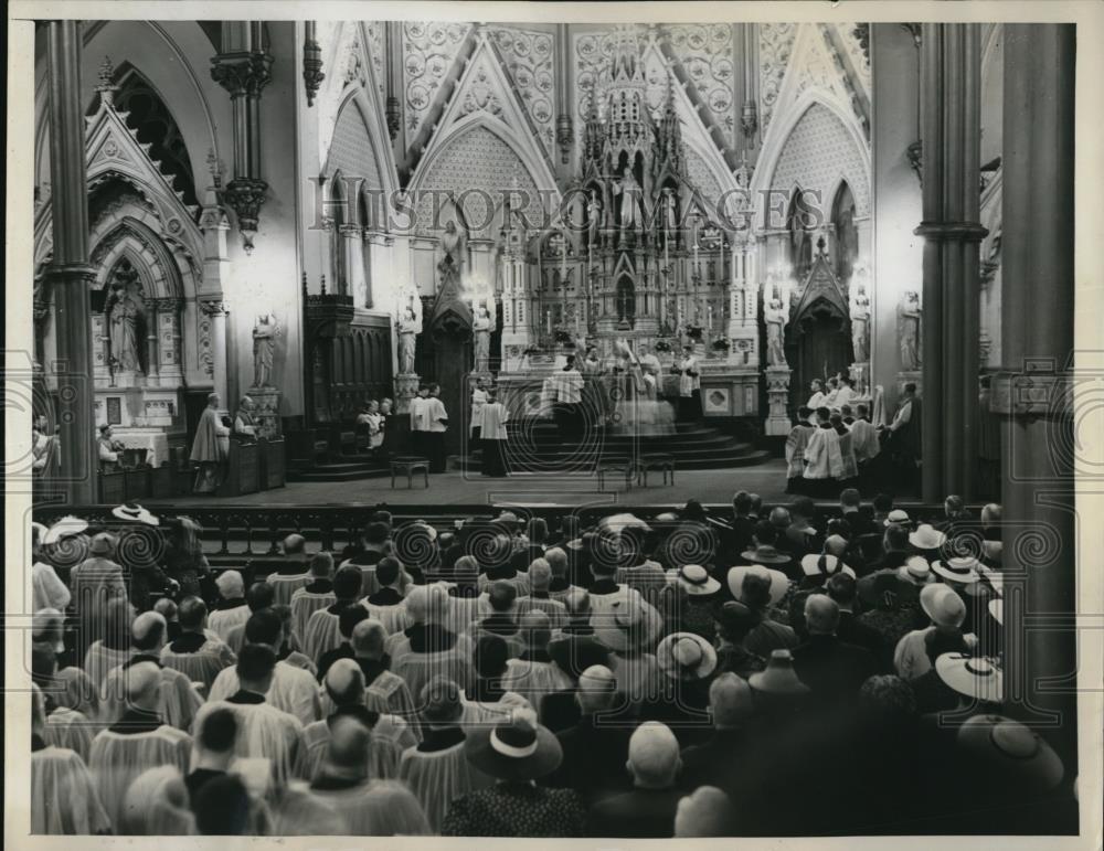 1939 Press Photo Consecrated as Auxillary Bishop of Boston, Mass. - Historic Images