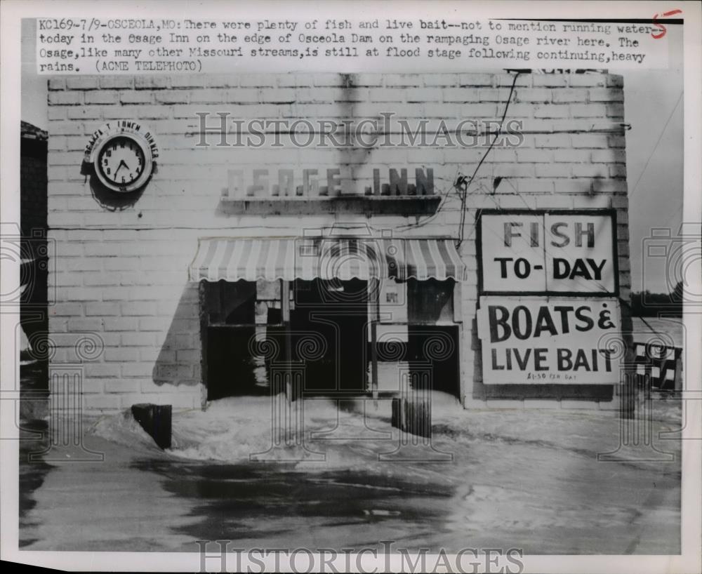 1951 Press Photo Osage Inn flooded by Osceola Dam flood - Historic Images