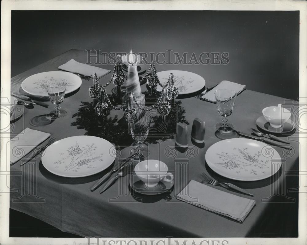 1958 Press Photo Christmas dinner - Historic Images