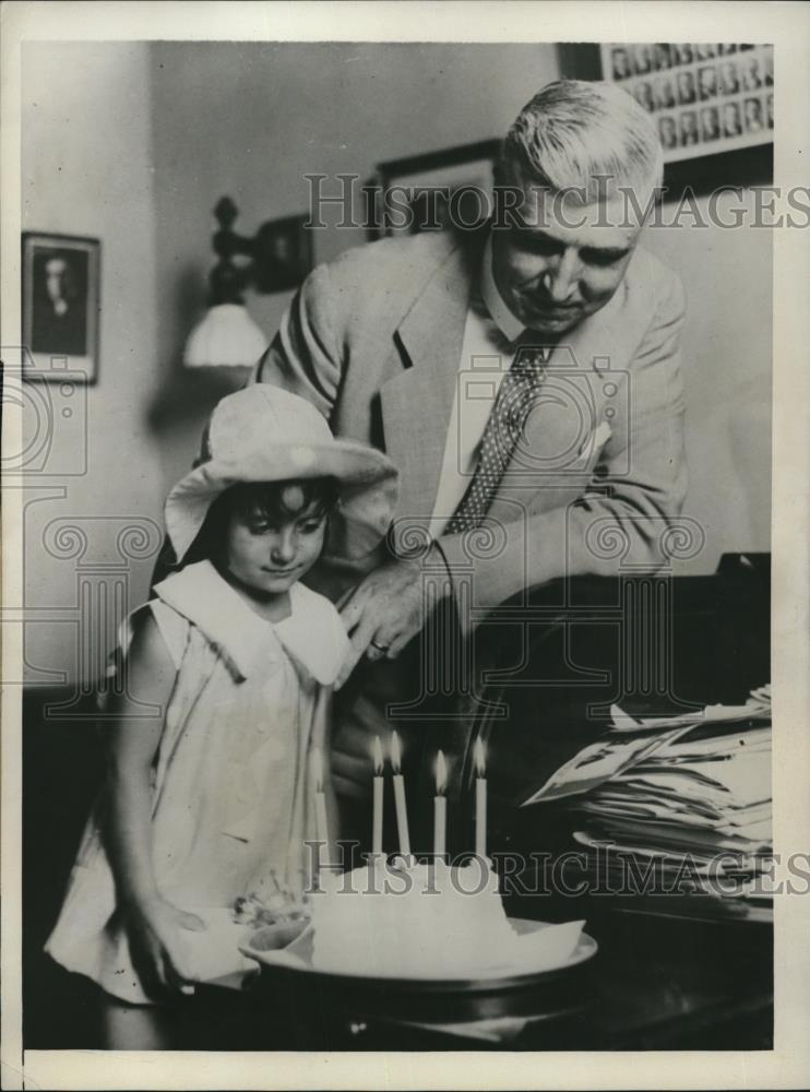 1932 Press Photo Anastasia Smith, Carl Weygandt, Child Sued Hospital - Historic Images