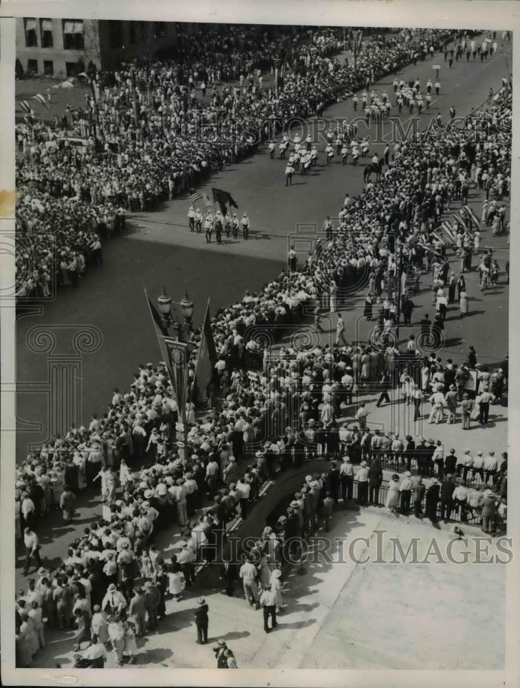 1935 Press Photo 70,000 American Legionnaires participated in 7 hour parade that - Historic Images