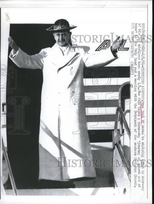 1964 Press Photo Pope Paul VI meeting with the Patriarch of the Eastern Orthodox - Historic Images