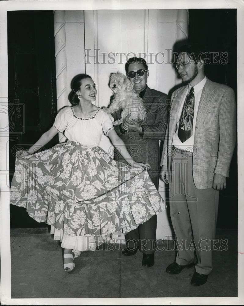 1949 Press Photo Eileen McKay, Carlo Molina and Wayne Lewis at El Jardin Hotel - Historic Images
