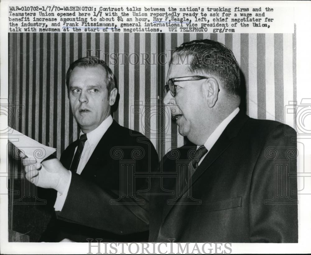 1970 Press Photo Ray Beagle and Frank Fitzsimmons - Historic Images