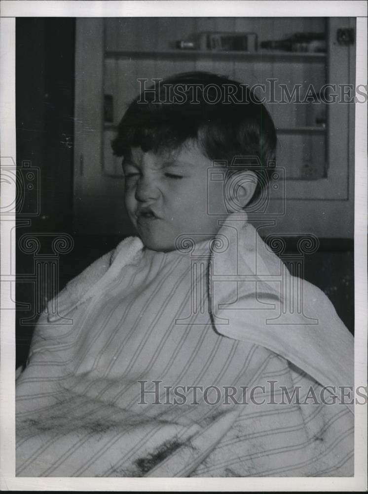 1950 Press Photo 3rd Birthday by Getting Clipped - Historic Images