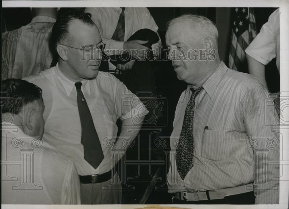 1938 Press Photo Robert B. Armstrong (L) of Detroit, Mich - Historic Images