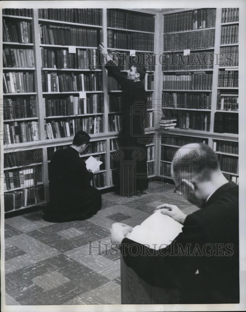 1959 Press Photo Members of the Society of St. Paul, Brothers James and Joseph - Historic Images