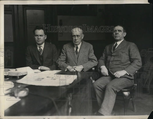 1931 Press Photo Cmdr Jos Stikja, Capt JM Molloy, Capt John Bryan - Historic Images