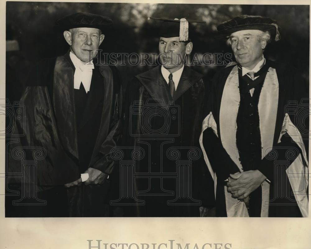 1937 Press Photo College Presidents at Inauguration ceremonies at Kenyon College - Historic Images