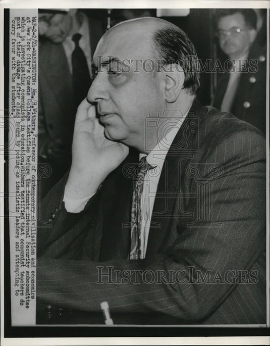 1953 Press Photo Professor of Contemporary Civilization & Economics, Wm. Withers - Historic Images