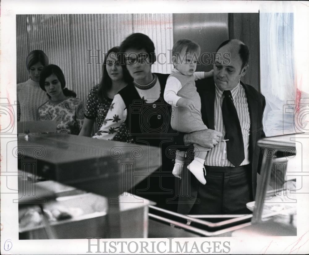 Press Photo Dr Joseph P Millin assoc prof of speech - Historic Images