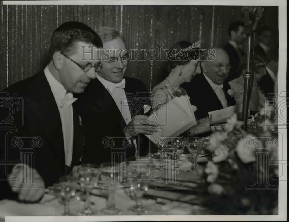 1938 Press Photo Swedish Royalty at Stevens Hotel - Historic Images