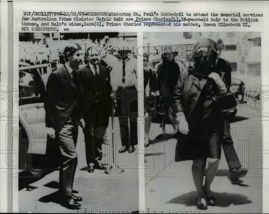 1967 Press Photo Melbourne Entering St Paul's Cathedral to attend memorial - Historic Images