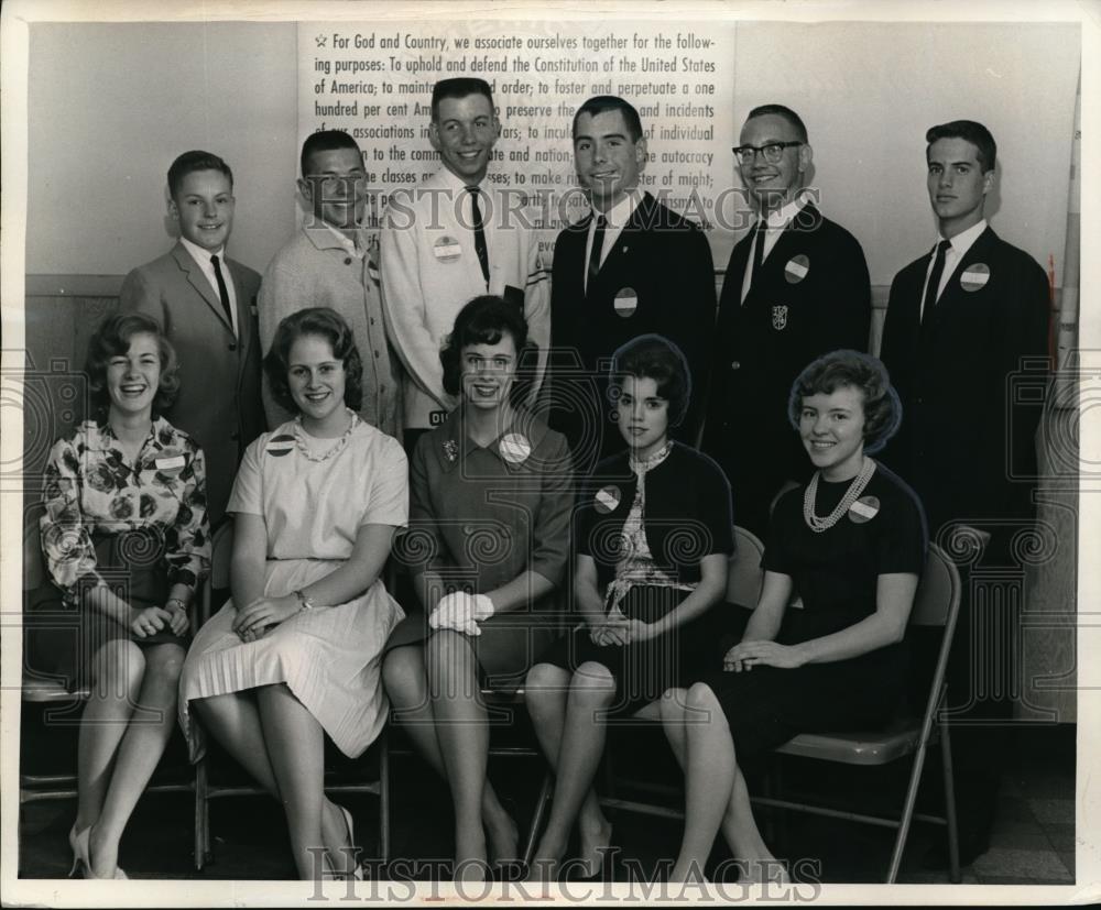 1963 Press Photo Photo shows students From Bay Village And Westlake to go to the - Historic Images