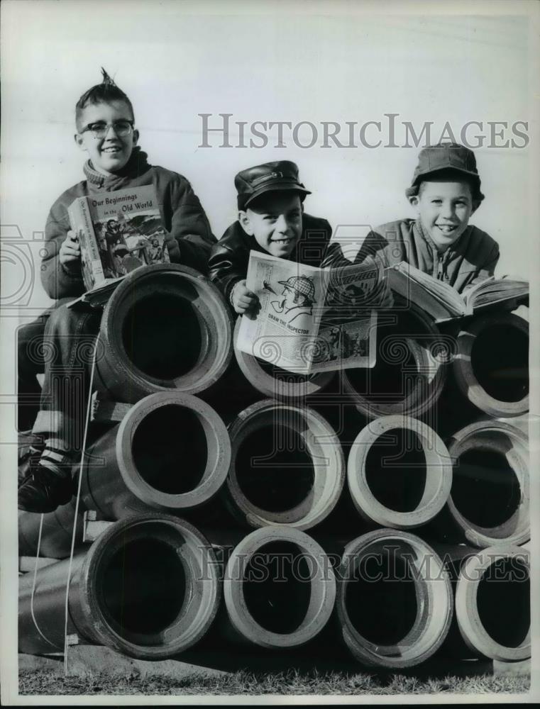 1962 Press Photo Richard Parish, Dennis Hecker and Danny Fisher - Historic Images